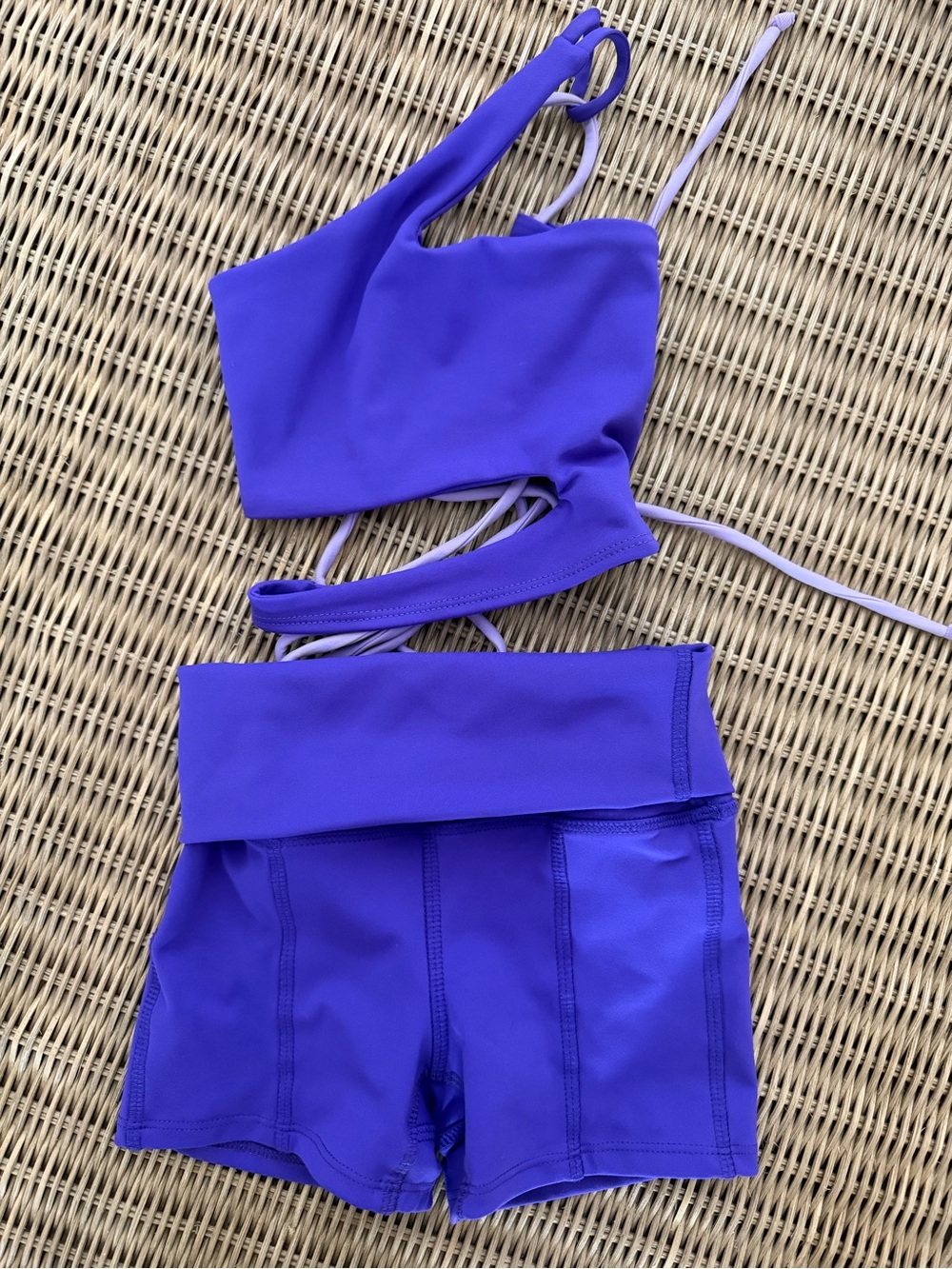 TIGER FRIDAY Vogue Bronx Crop Top AND Hippie Shorts Size CL - Picture 9 of 13